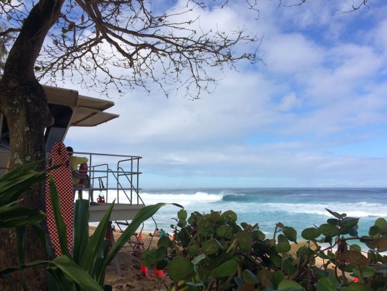 Torre de salva-vidas, Ehukai Beach Park, Havaí. Foto: Arquivo pessoal Fábio Gouveia.