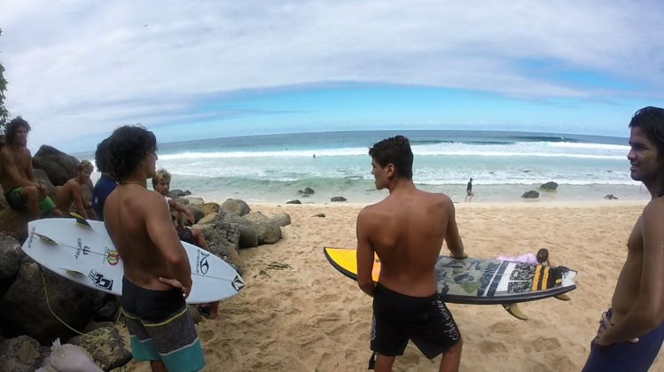 Diego Silva, Keale Lemos,Yago Dora, Off The Wall Havaí. Foto: Arquivo pessoal Fábio Gouveia.