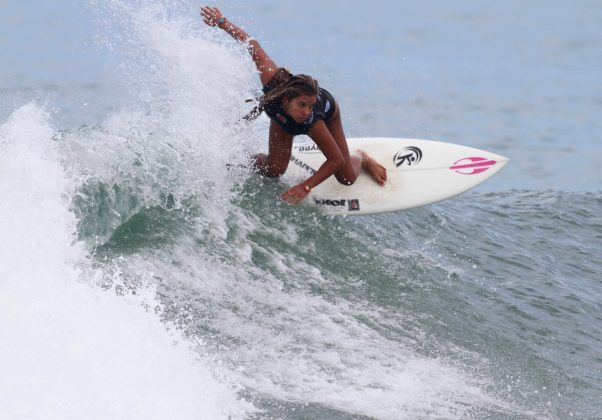 Tainá Hinckel, Rip Curl Grom Search 2016, Praia de Itaúna, Saquarema (RJ). Foto: Basílio Ruy.