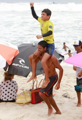 Caio Costa, Rip Curl Grom Search 2016, Praia de Itaúna, Saquarema (RJ). Foto: Basílio Ruy.