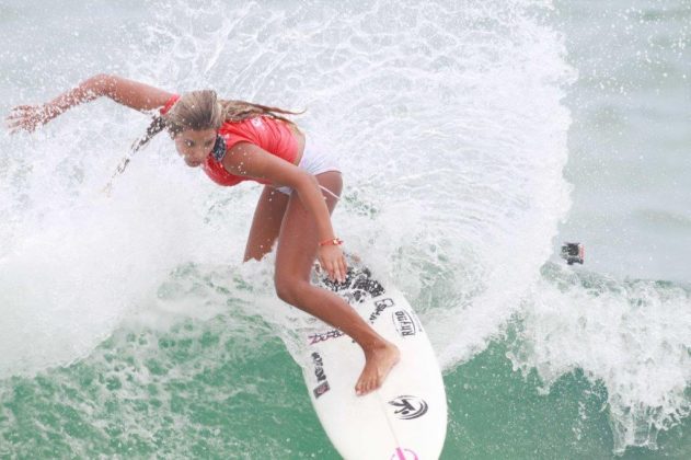 Tainá Hinckel, Rip Curl Grom Search 2016, Praia de Itaúna, Saquarema (RJ). Foto: Basílio Ruy.