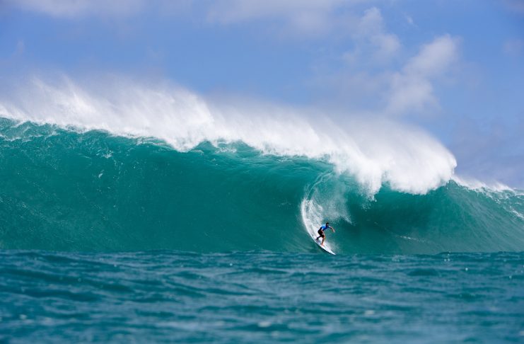 Koa Rothman, Quiksilver em Memória a Eddie Aikau 2016, Waimea Bay, Havaí.