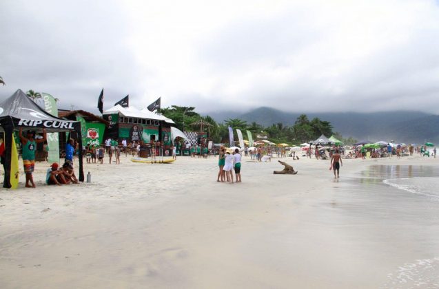 Estrutura, Rip Curl Grom Search 206, praia de Maresias, São Sebastião (SP). Foto: Gerson Kaestner.