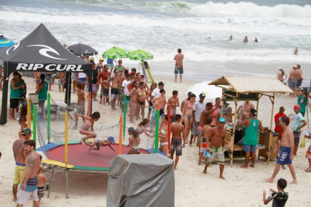 Maresias, Rip Curl Grom Search 206, praia de Maresias, São Sebastião (SP). Foto: Gerson Kaestner.