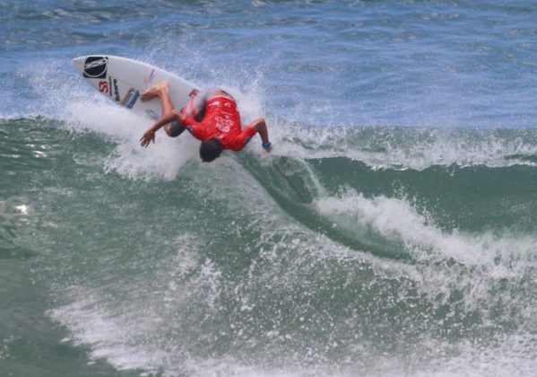 Leonardo Barcelos, Rip Curl Grom Search 2016, praia de Maresias, São Sebastião (SP). Foto: Gerson Kaestner.