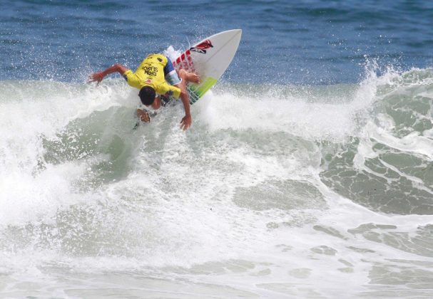 Caio Costa, Rip Curl Grom Search 2016, praia de Maresias, São Sebastião (SP). Foto: Gerson Kaestner.