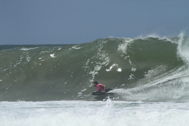 Eder Luciano. Foto: Dojule. Morcego Open de Bodyboard, Praia Brava de Itajaí (SC). Foto: Miguel Soares.