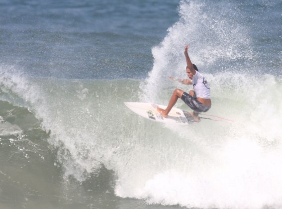 Luan Piazera, Circuito Moçambique Surf 2016, Florianópolis (SC). Foto: Basilio Ruy.