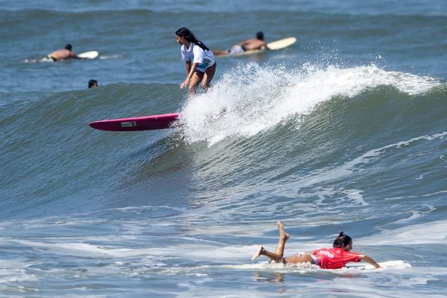 Gabriela Gonçalves, Festival Santos de Longboard 2016, Quebra-Mar. Foto: Ivan Storti.