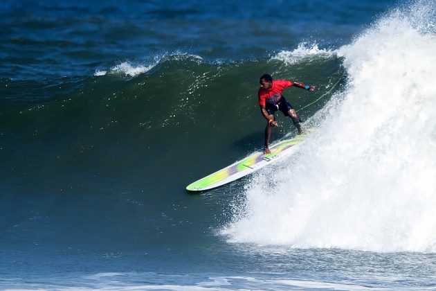 Jefson Silva, Festival Santos de Longboard 2016, Quebra-Mar. Foto: Ivan Storti.