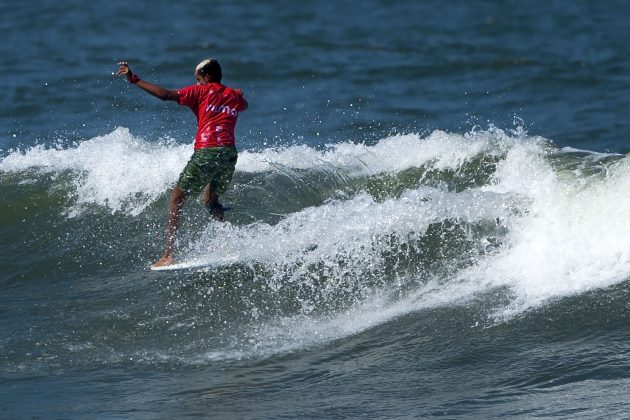 Gabriel Moura, Festival Santos de Longboard 2016, Quebra-Mar. Foto: Ivan Storti.