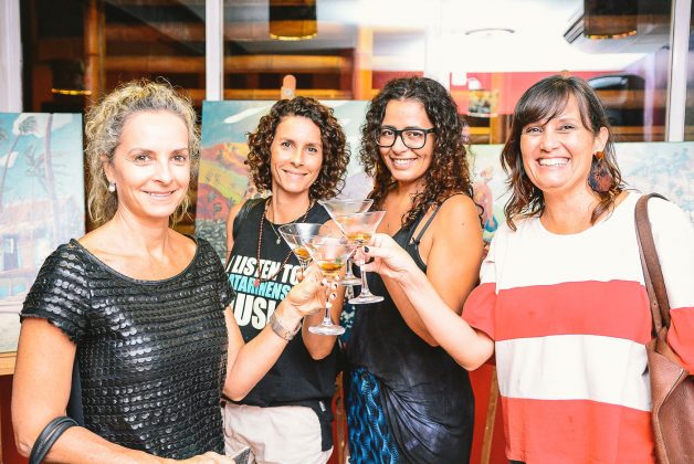 Beth Misk, Gabriela Padaratz, Fernanda Lago e Lu Werneck, Lagoa Surfe Arte 2016, Florianópolis (SC). Foto: Kleber Lima.