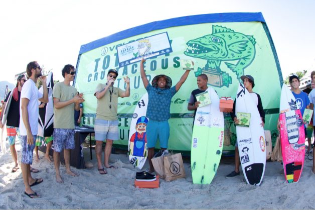 Finalistas da Pro-Am, Volcom Totally Crustaceous Tour 2016, Maresias (SP). Foto: Divulgação / Volcom.