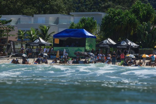 Volcom Totally Crustaceous Tour 2016, Maresias (SP). Foto: Henrique Pinguim.