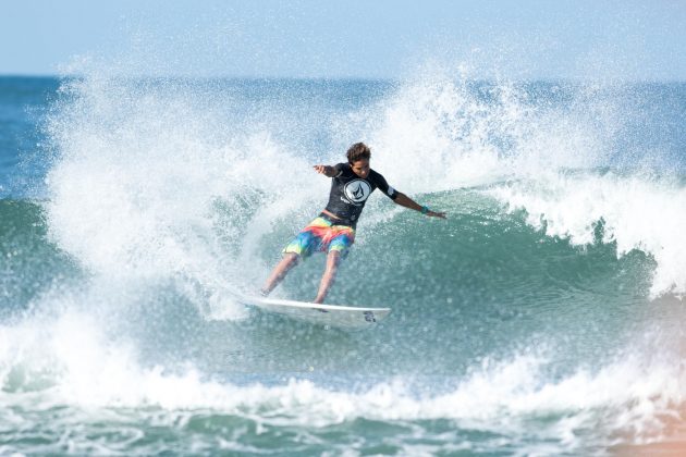 Luan Piazera, Volcom Totally Crustaceous Tour 2016, Maresias (SP). Foto: Henrique Pinguim.