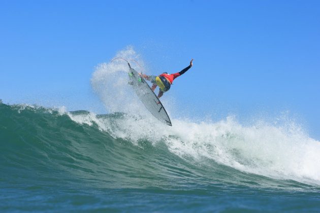 Lucas Vicente, Volcom Totally Crustaceous Tour 2016, Maresias (SP). Foto: Henrique Pinguim.