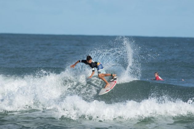 Caio Costa, Volcom Totally Crustaceous Tour 2016, Maresias (SP). Foto: Henrique Pinguim.