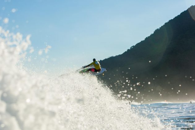 Weslley Dantas, Volcom Totally Crustaceous Tour 2016, Maresias (SP). Foto: Henrique Pinguim.