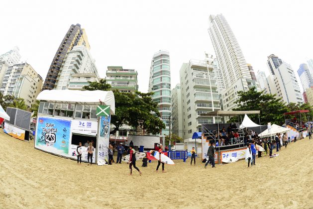 Estrutura Circuito Surf Talentos Oceano, Balneário Camboriú (SC). Foto: Marcos Credie.