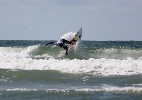 Emanuel de Souza (RN) CBSurf Tour, Praia do Atalaia, Salinópolis, Pará. Foto: Jeremy Dias.