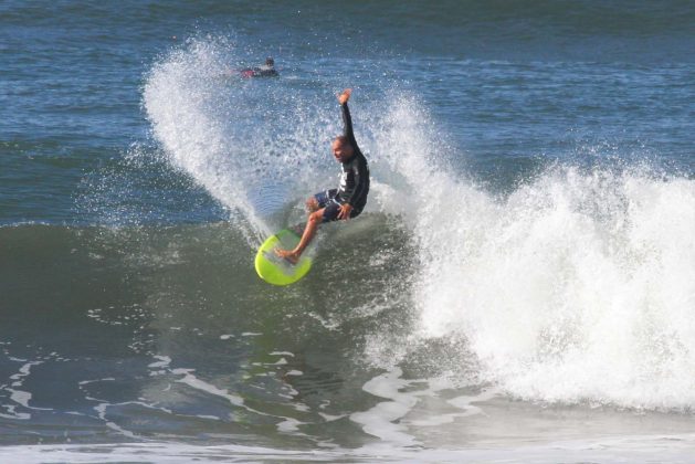 Taciano Parri Festival Paulistano de Surf, Riviera de São Lourenço, Bertioga (SP). Foto: Nancy Geringer.