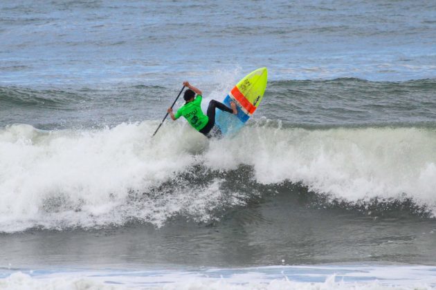 Felippe Gaspar Festival Paulistano de Surf, Riviera de São Lourenço, Bertioga (SP). Foto: Nancy Geringer.