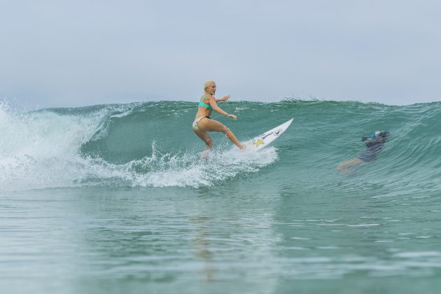 Tati Weston-Webb, Barra da Tijuca, Rio de Janeiro. Foto: Anna Verônica.