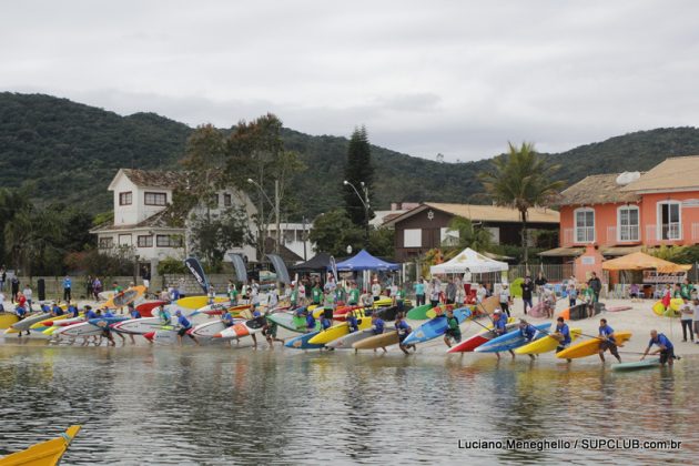 2º Porto Belo Stand Up Festival, válido como 2ª etapa do Circuito Catarinense de SUP Race. . Foto: Cory Scott.