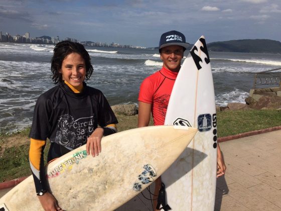 Vinicius Parra e Eduardo Motta Santos Surf, terceira etapa, Quebra-Mar, Santos. Foto: Ivan Storti.