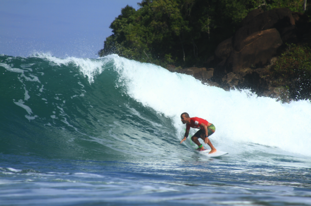 Geovane Ferreira, Ubatuba Pro Surf 2016, Itamambuca (SP). Foto: Aleko Stergiou.