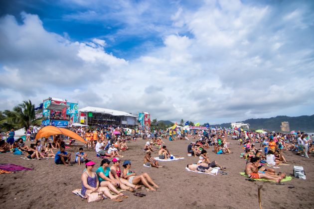 Público, ISA World Surfing Games 2016, Playa Jacó, Costa Rica. Foto: ISA / Jimenez.