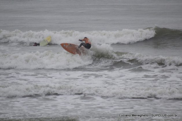 Mormaii Circuito Embraed - Catarinense de SUP Wave. Balneário Camboriú (SC). Foto: Luciano Meneghello.