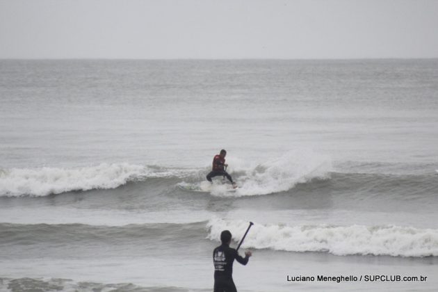 Mormaii Circuito Embraed - Catarinense de SUP Wave. Balneário Camboriú (SC). Foto: Luciano Meneghello.