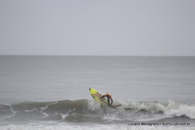 Mormaii Circuito Embraed - Catarinense de SUP Wave. Balneário Camboriú (SC). Foto: Luciano Meneghello.