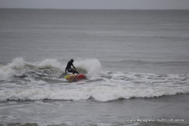 Mormaii Circuito Embraed - Catarinense de SUP Wave. Balneário Camboriú (SC). Foto: Luciano Meneghello.