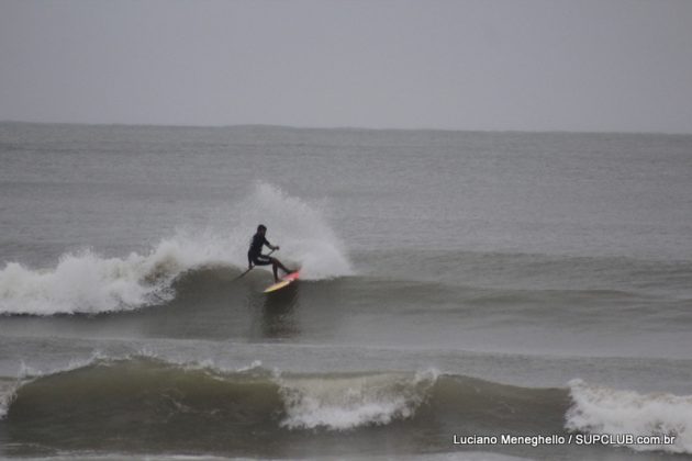 Mormaii Circuito Embraed - Catarinense de SUP Wave. Balneário Camboriú (SC). Foto: Luciano Meneghello.