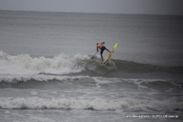 Mormaii Circuito Embraed - Catarinense de SUP Wave. Balneário Camboriú (SC). Foto: Luciano Meneghello.