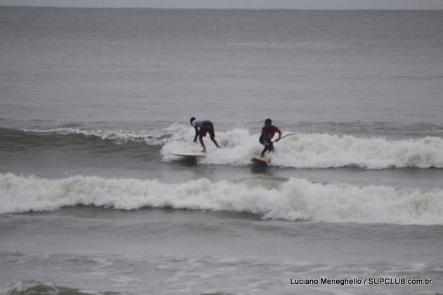 Mormaii Circuito Embraed - Catarinense de SUP Wave. Balneário Camboriú (SC). Foto: Luciano Meneghello.