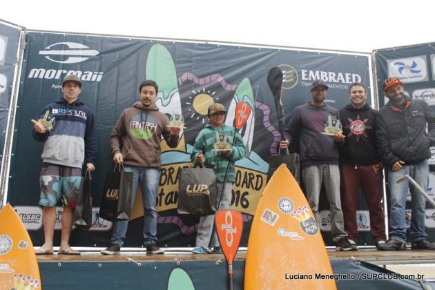 Mormaii Circuito Embraed - Catarinense de SUP Wave. Balneário Camboriú (SC). Foto: Luciano Meneghello.