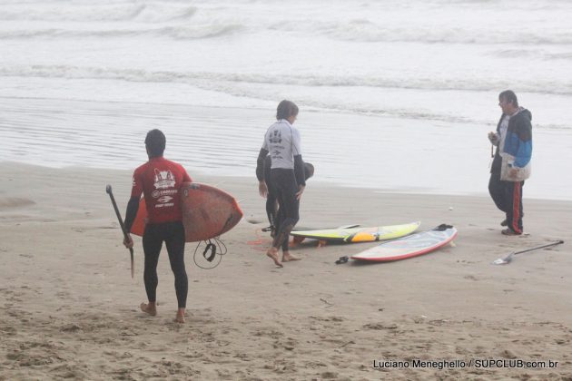 Mormaii Circuito Embraed - Catarinense de SUP Wave. Balneário Camboriú (SC). Foto: Luciano Meneghello.