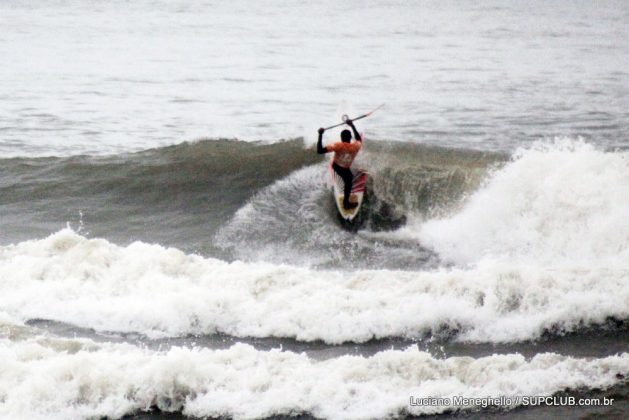 Mormaii Circuito Embraed - Catarinense de SUP Wave. Balneário Camboriú (SC). Foto: Luciano Meneghello.