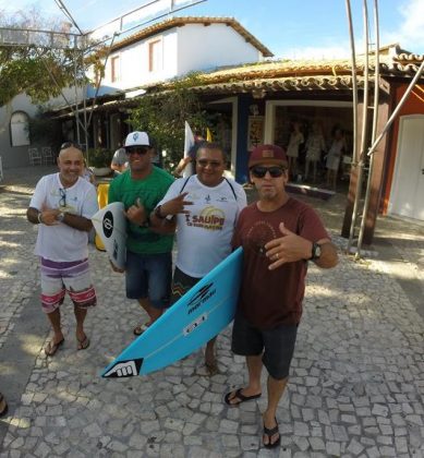 Jordão Bailo, Saulo Carvalho, Cirilo Freitas e Fábio Gouveia, CBSurf Brasileiro Master 2016, Costa do Sauípe (BA). Foto: Silvia Winik.