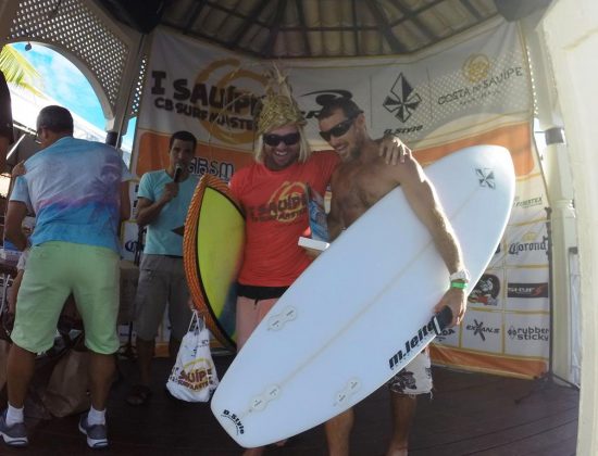 Roni Ronaldo e Júnior Silveira, CBSurf Brasileiro Master 2016, Costa do Sauípe (BA). Foto: Silvia Winik.