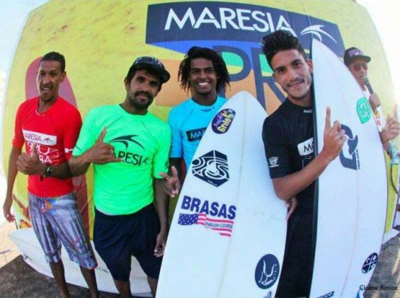 Edvan Silva, Michel Roque, Emanoel Tobias e Diego Mendes Maresia Pro Taíba, Praia da Taíba, Fortaleza. Foto: Cicero Jr..