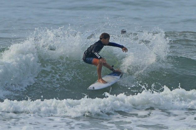 Matheus Lima Segunda etapa do Hang Loose Surf Attack, Pitangueiras, Guarujá. Foto: Adriana Berlinck.