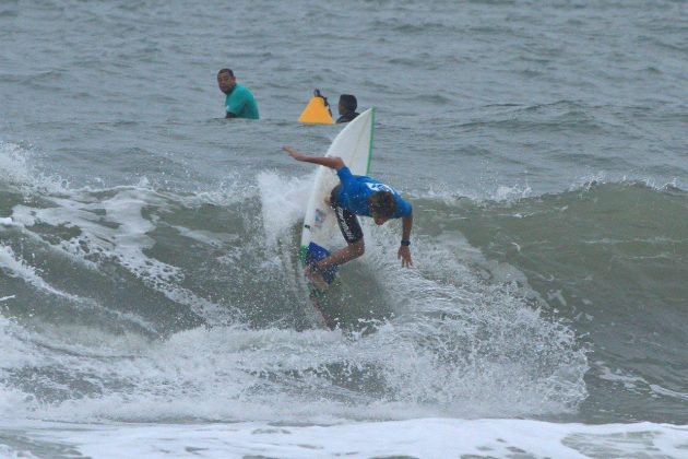 Theo Fresia Hang Loose Surf Attack, Pitangueiras, Guarujá. Foto: Adriana Berlinck.