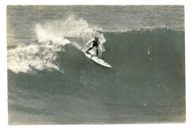 Maurio Borges relembra suas coberturas do Hang Loose Pro Contest, campeonato histórico do surfe brasileiro. Foto: Arquivo pessoal.