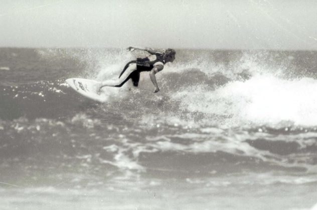 Maurio Borges relembra suas coberturas do Hang Loose Pro Contest, campeonato histórico do surfe brasileiro. Foto: Arquivo pessoal.