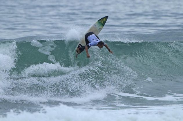 Simão Romão Maresia Paulista de Surf Profissional, segunda etapa, Maresias, São Sebastião. Foto: Adriana Berlinck.