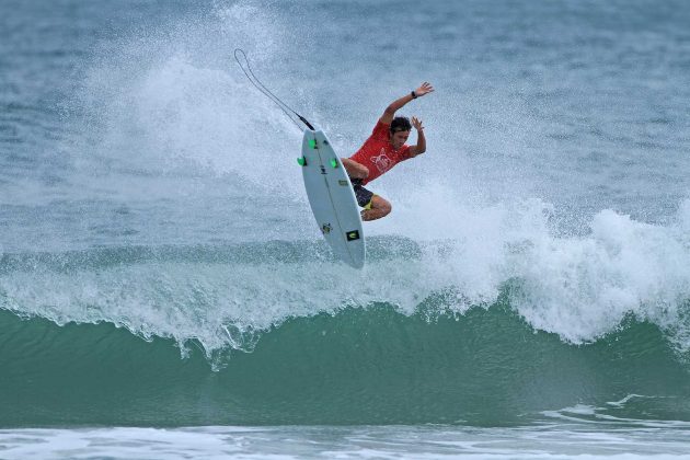 Felipe Oliveira, Segunda etapa do Maresia Paulista de Surf Profissional 2016, Maresias, São Sebastião (SP).Maresia Paulista de Surf Profissional segunda etapa Maresias São Sebastião 2016 setembro SP. Foto: Thais Serra.